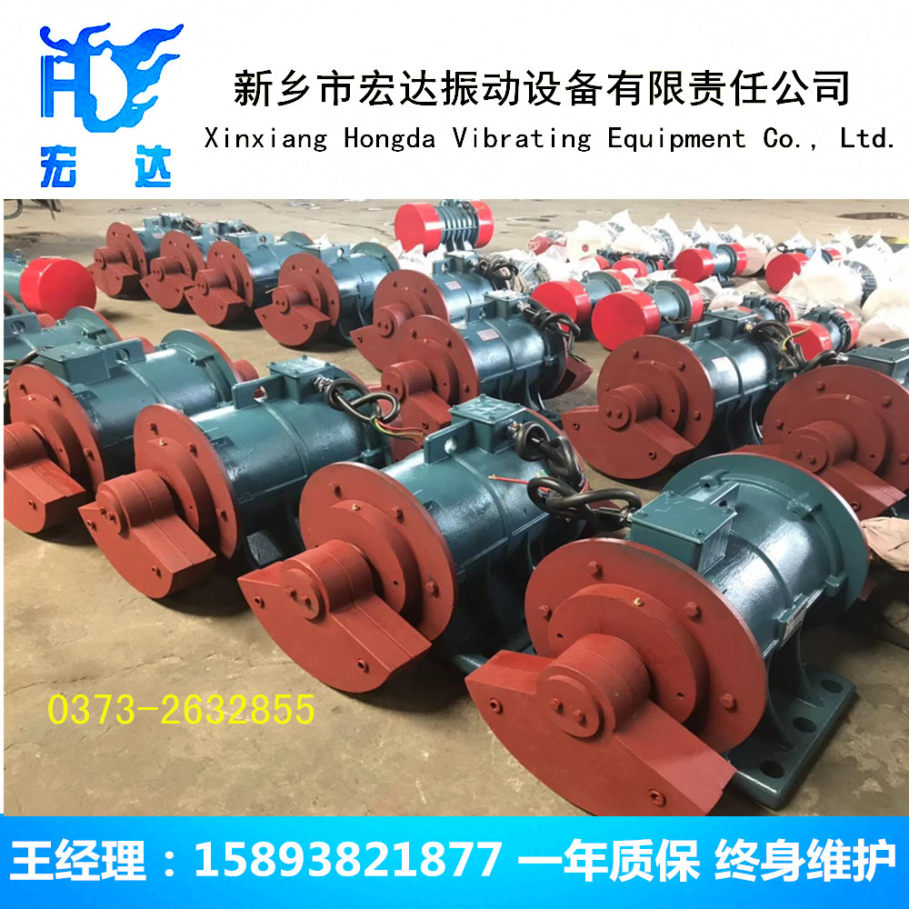 王 藍色2.jpg 王 藍色2.jpg